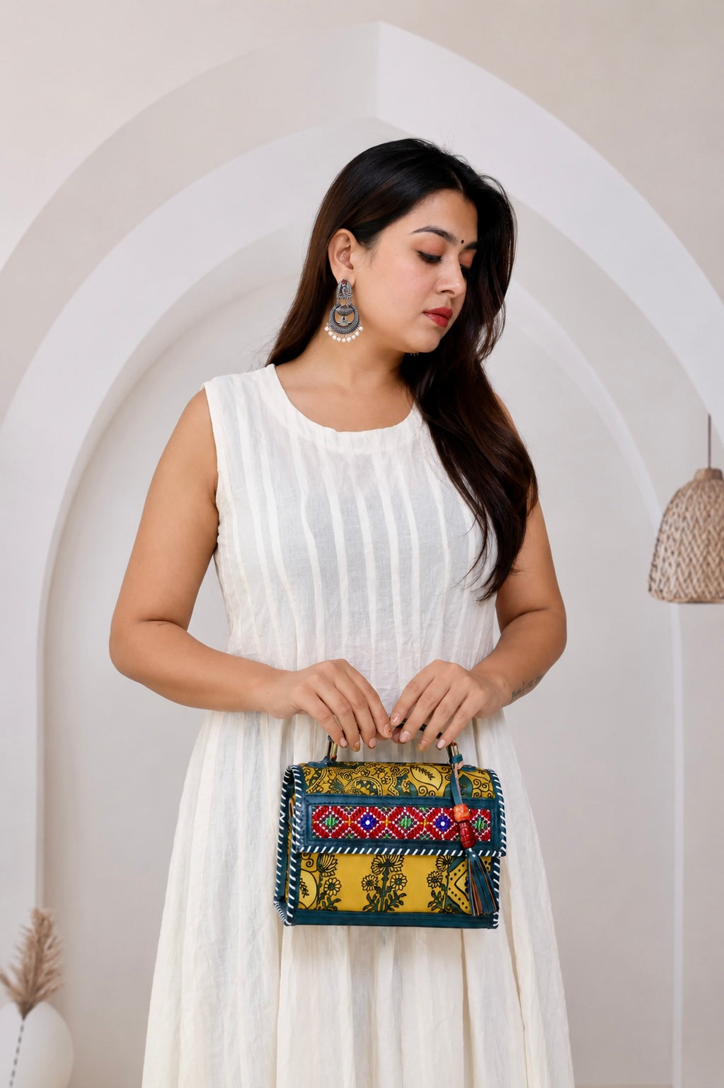 Ajarakh Mustard & Green Jat Hut - The Sling