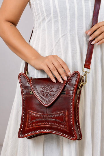 Brown Quadri - The Sling