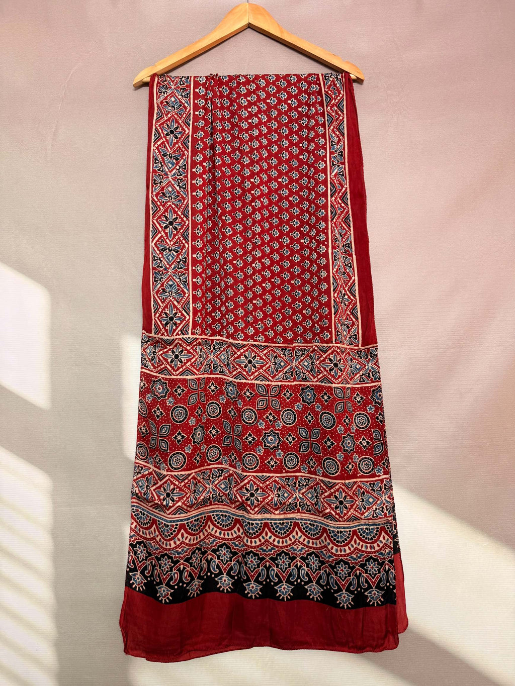 Ajarakh Modal stoles