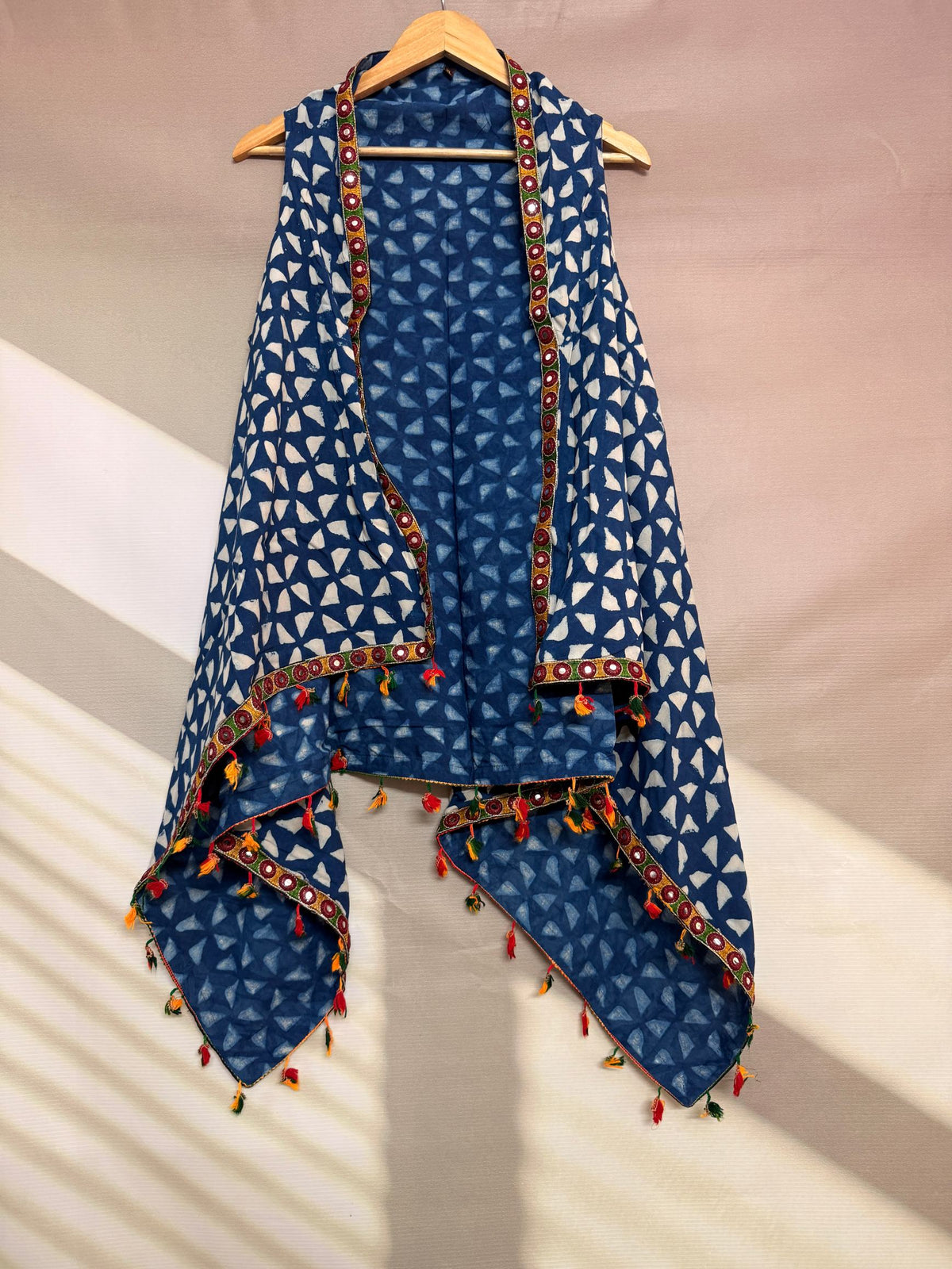 Indigi Blockprint Soft Cotton Tassel Shrug