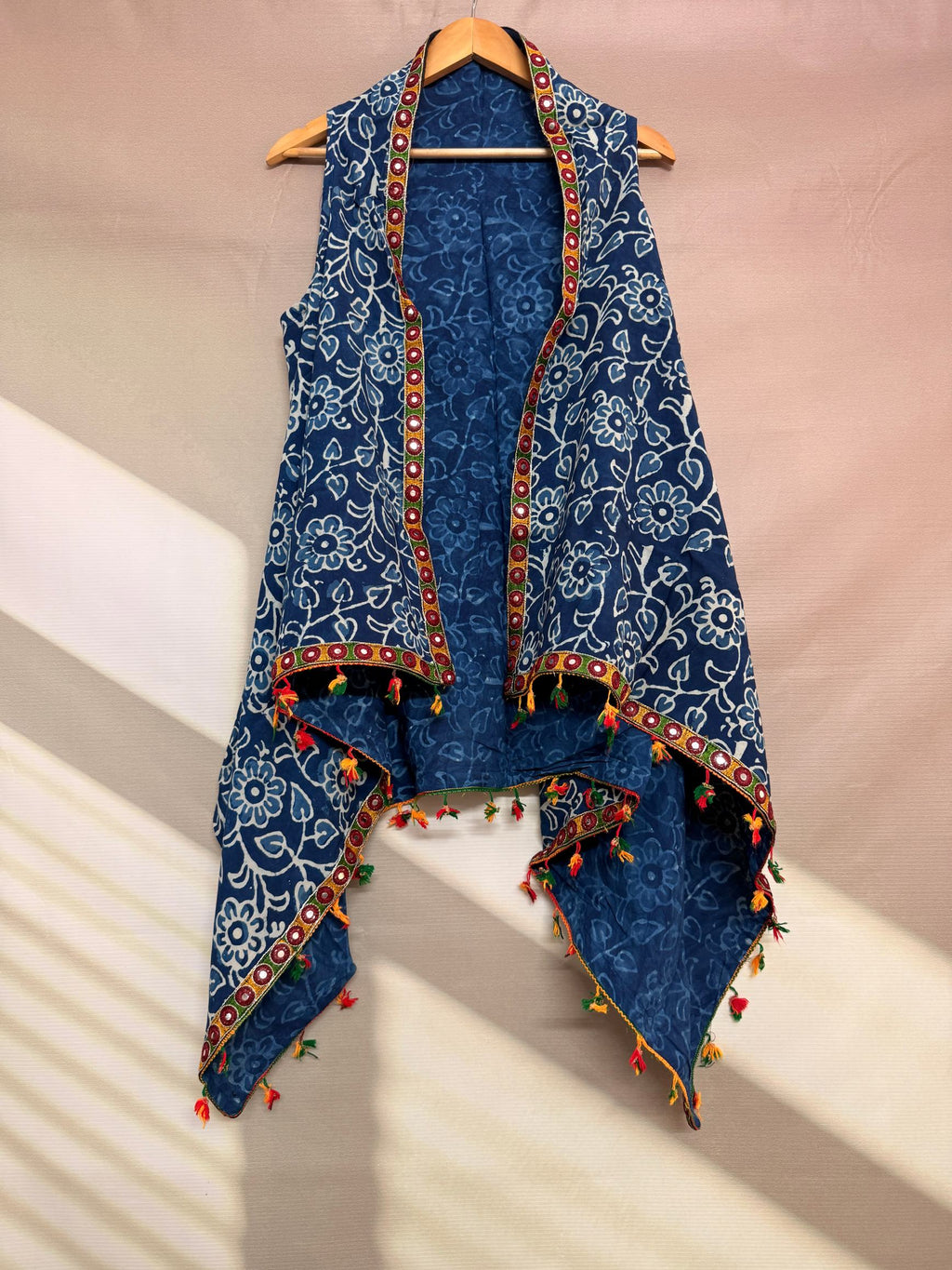 Indigi Blockprint Soft Cotton Tassel Shrug