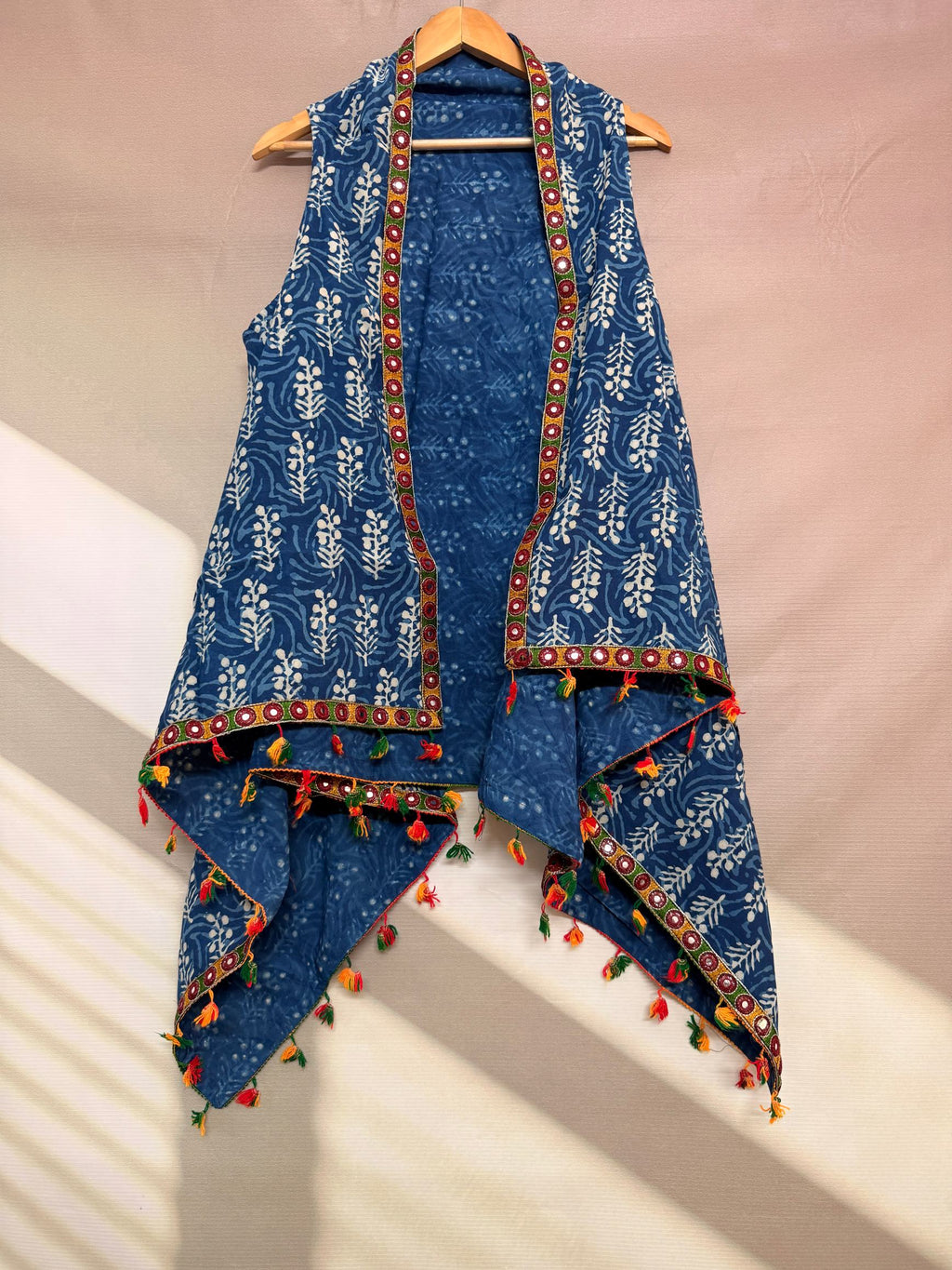 Indigi Blockprint Soft Cotton Tassel Shrug