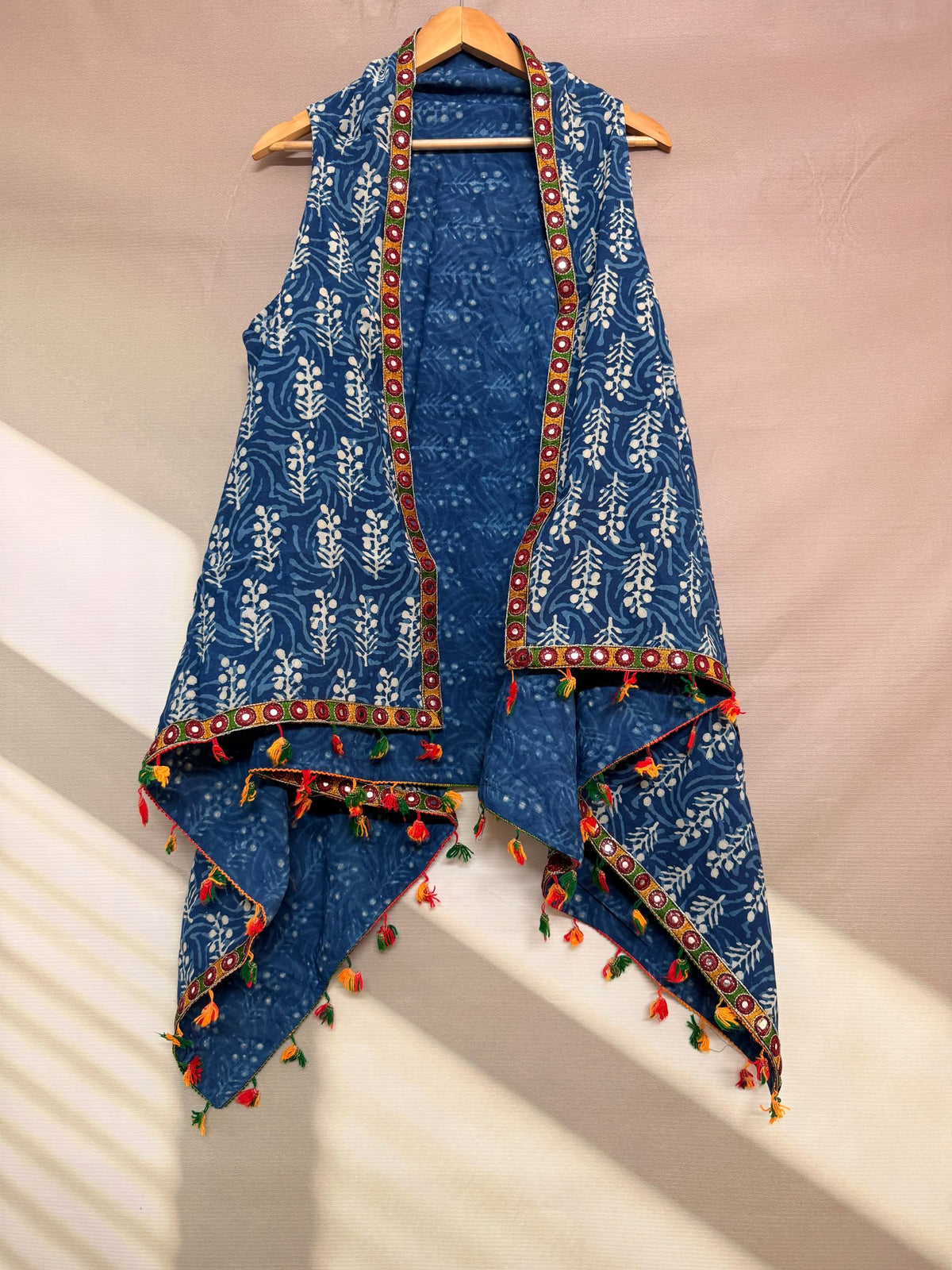 Indigi Blockprint Soft Cotton Tassel Shrug