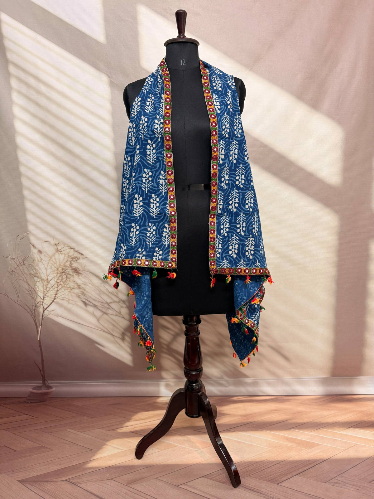 Indigi Blockprint Soft Cotton Tassel Shrug