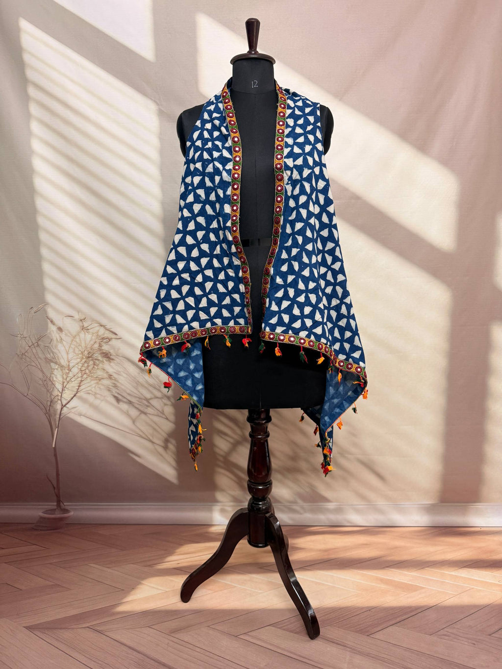 Indigi Blockprint Soft Cotton Tassel Shrug