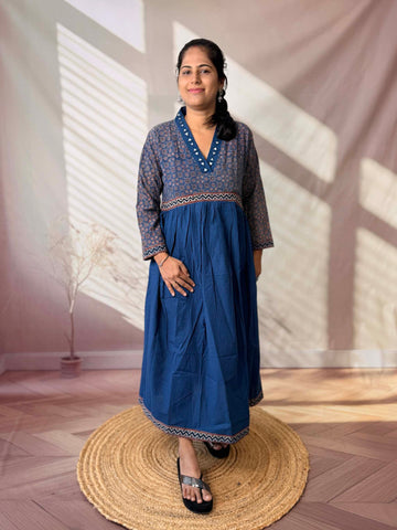 Anni Ajarakh Plain Mirror V Neck Cotton Long Kurti/One Piece