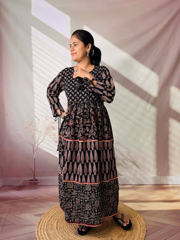 Naira Ajarakh Tessal Cotton Long Kurti/One Piece