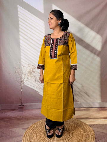 Grisha Plain Ajarakh Mirror Cotton Straight Kurti