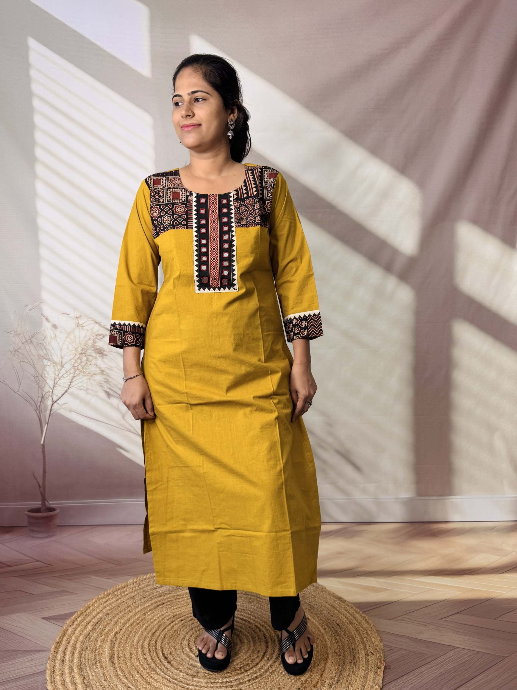 Grisha Plain Ajarakh Mirror Cotton Straight Kurti