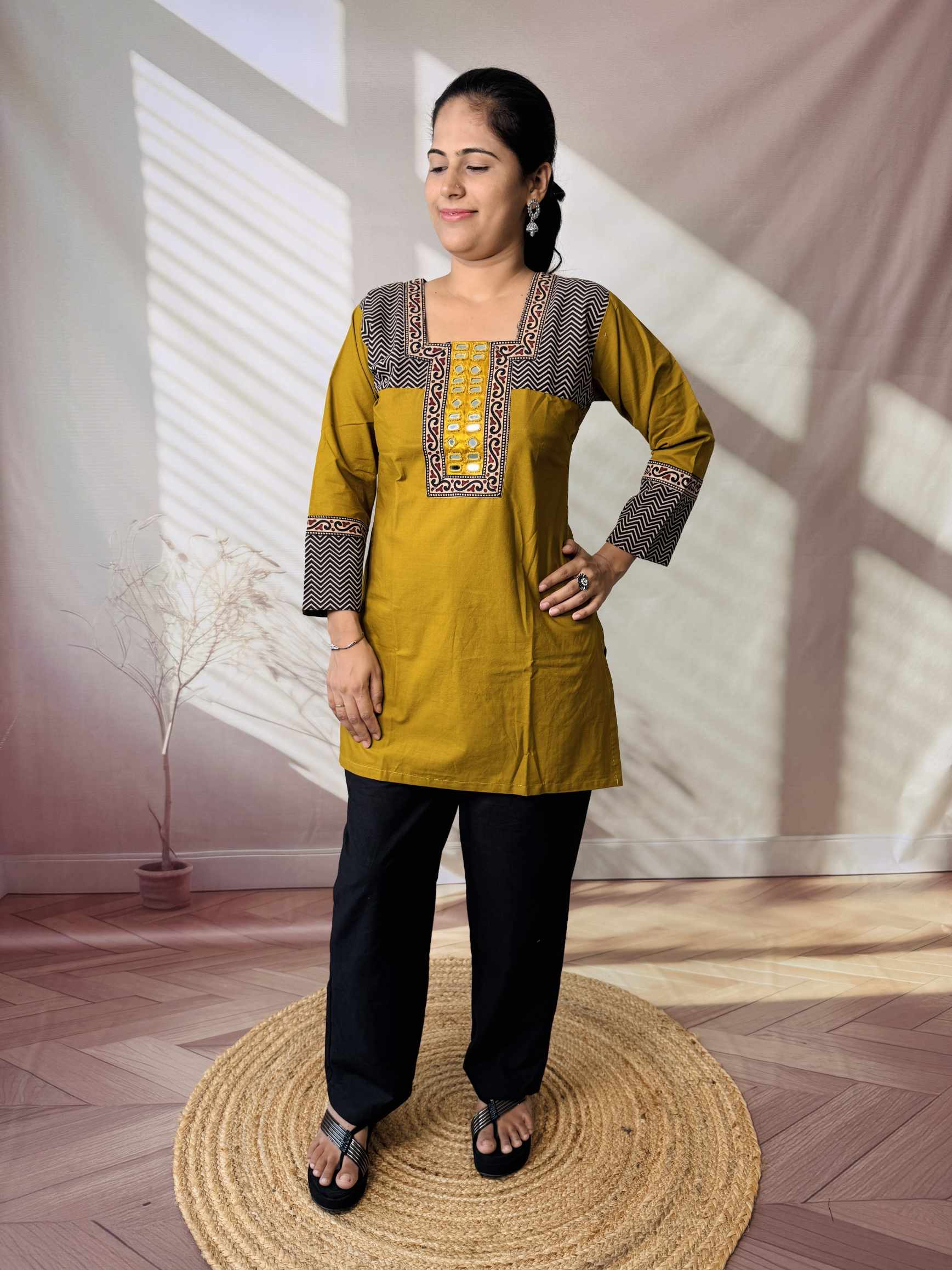 Bella Plain Ajarakh Yoke Mirror Short Top