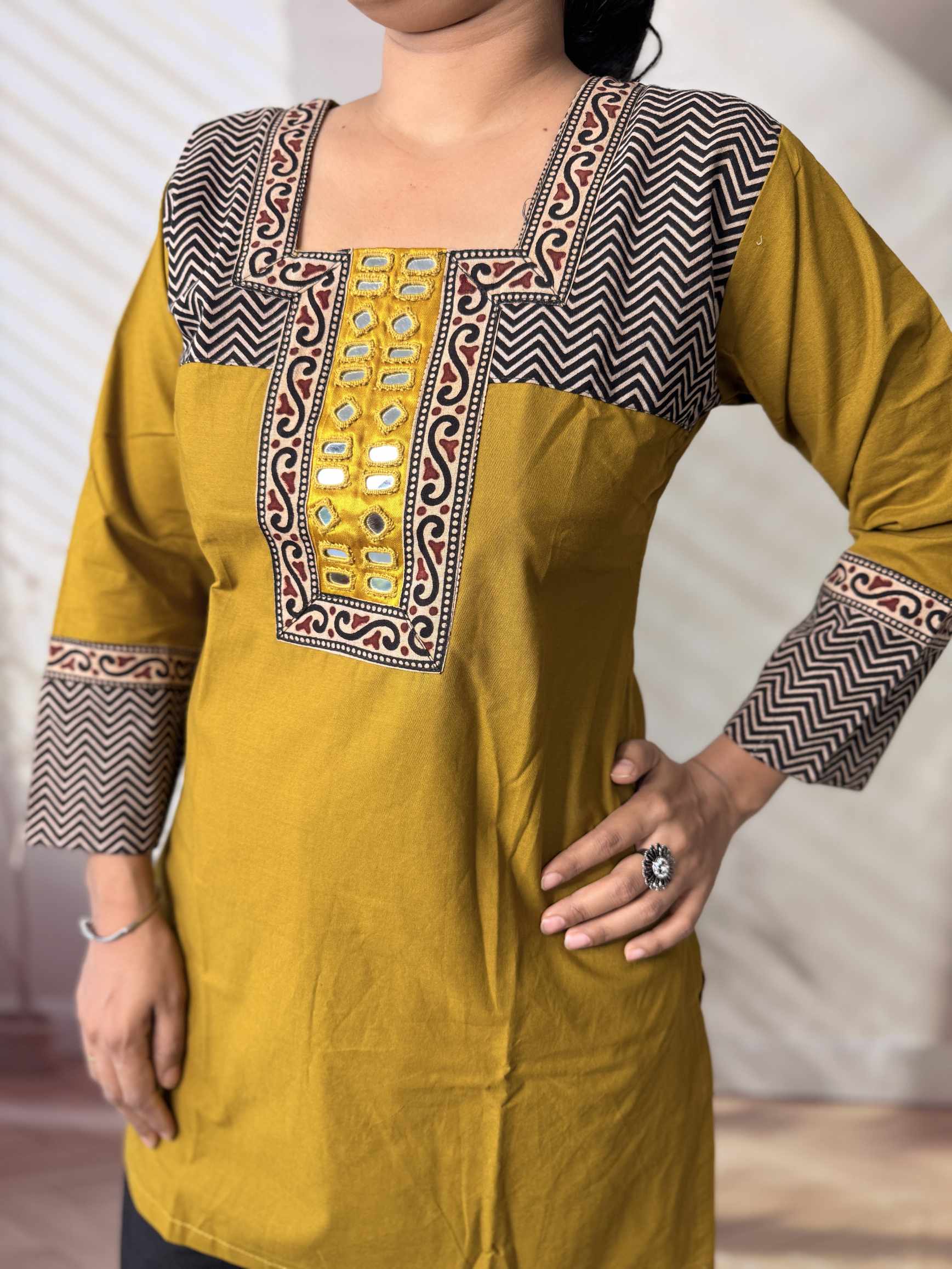Bella Plain Ajarakh Yoke Mirror Short Top