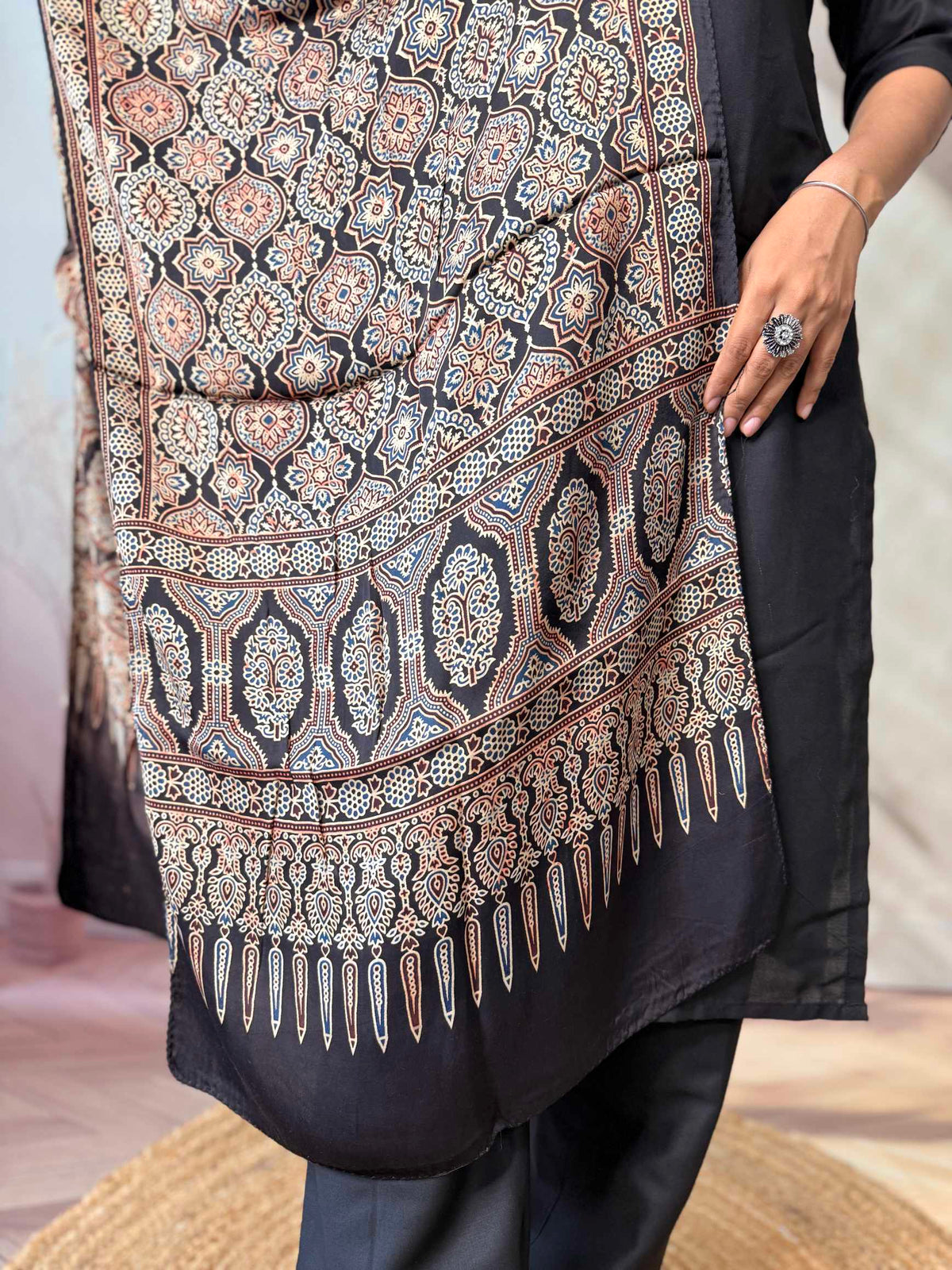Ajarakh Modal stoles