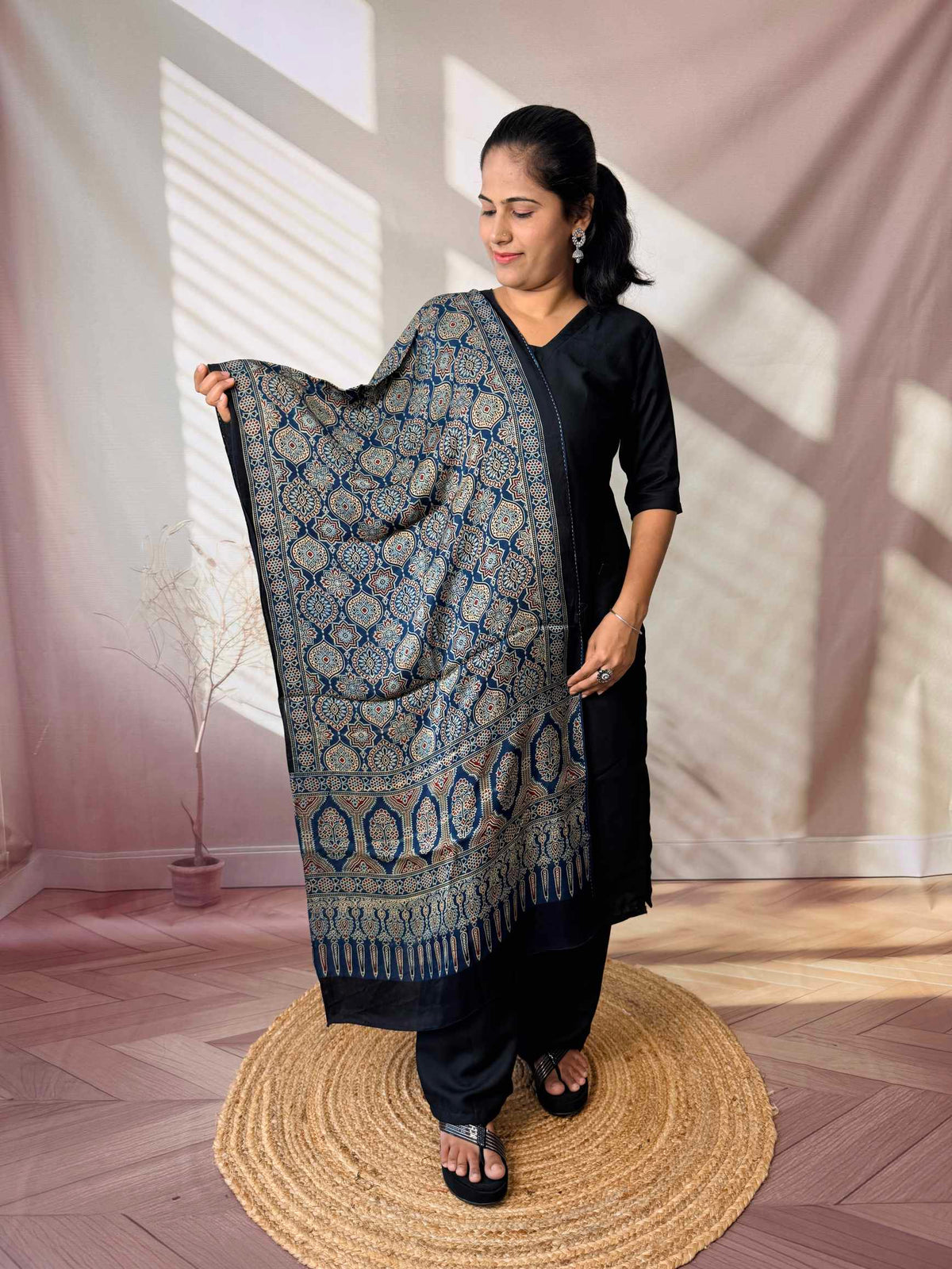 Ajarakh Modal stoles