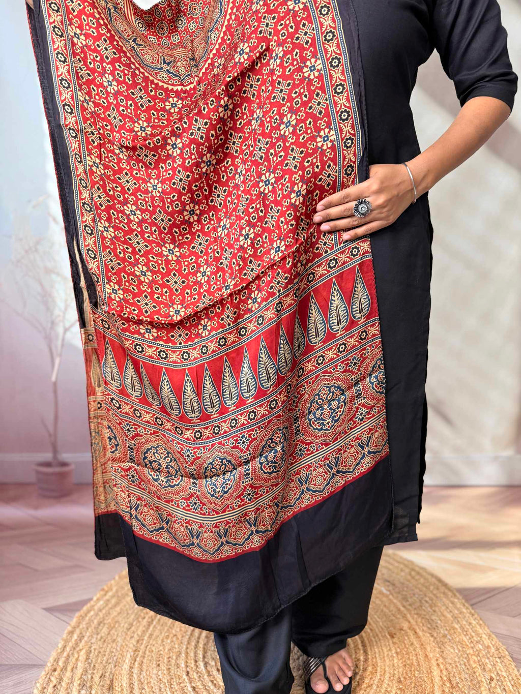 Ajarakh Modal stoles