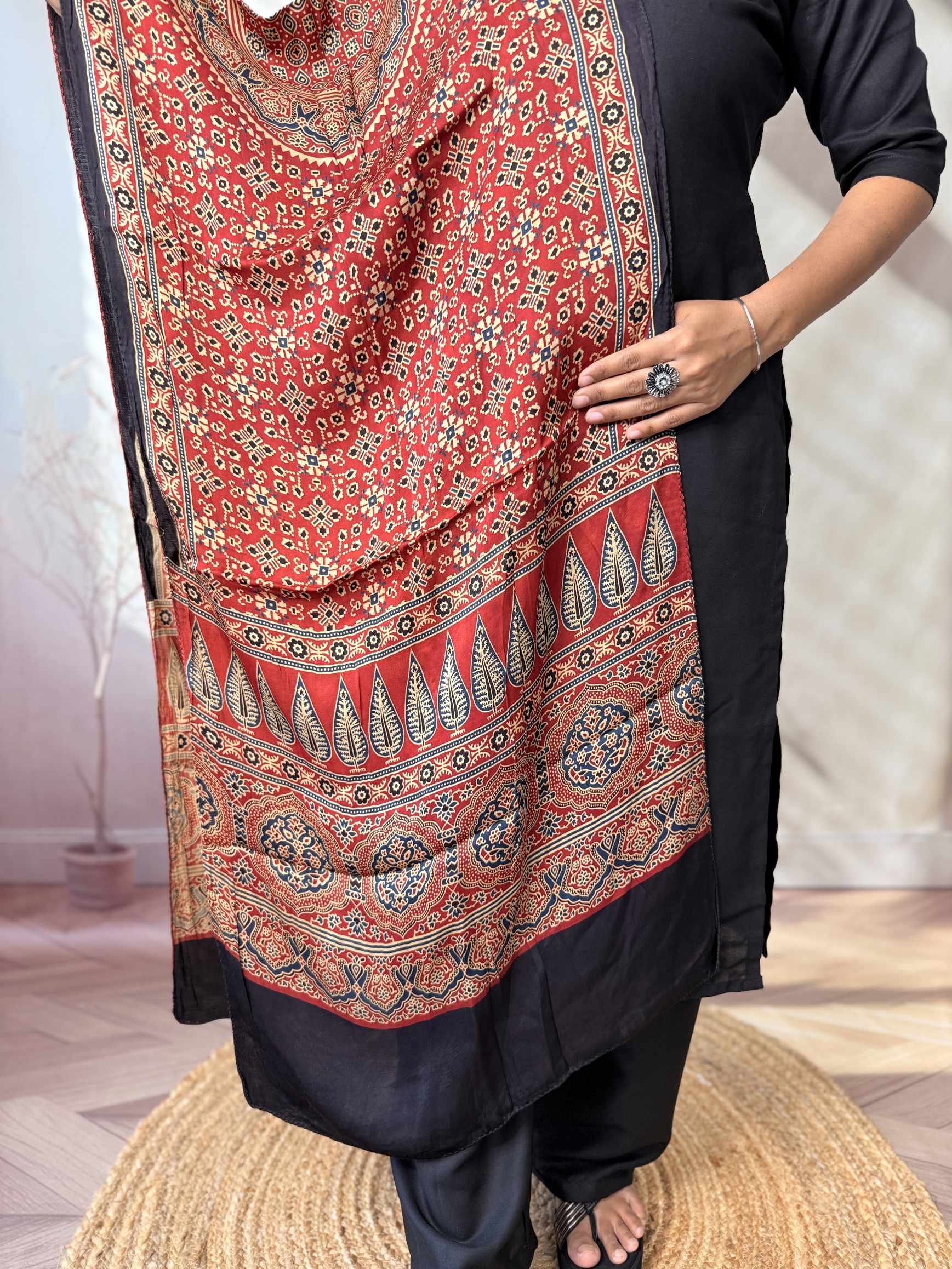 Ajarakh Modal stoles