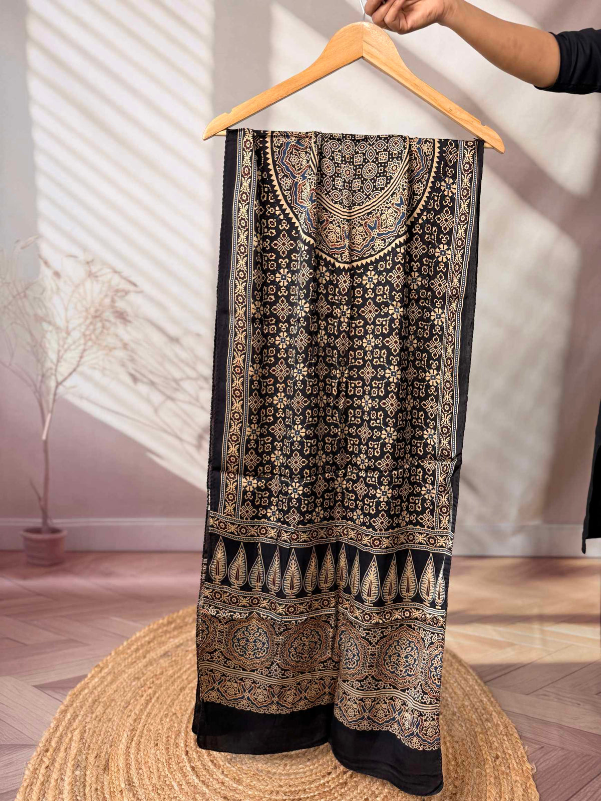 Ajarakh Modal stoles