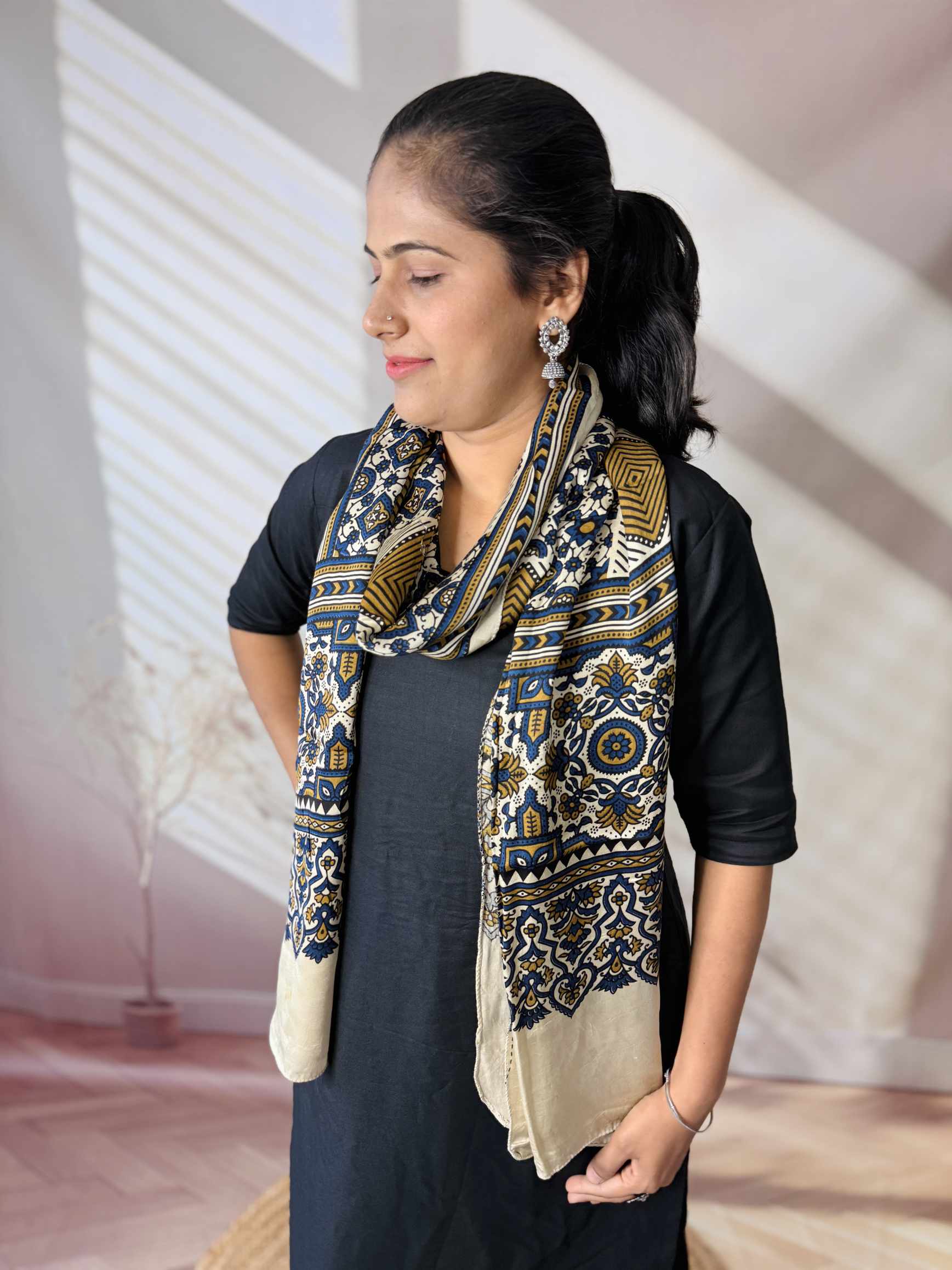Ajarakh Modal stoles