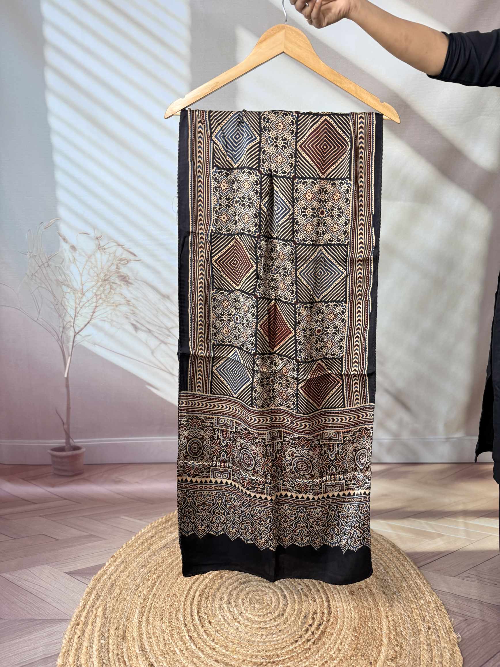 Ajarakh Modal stoles