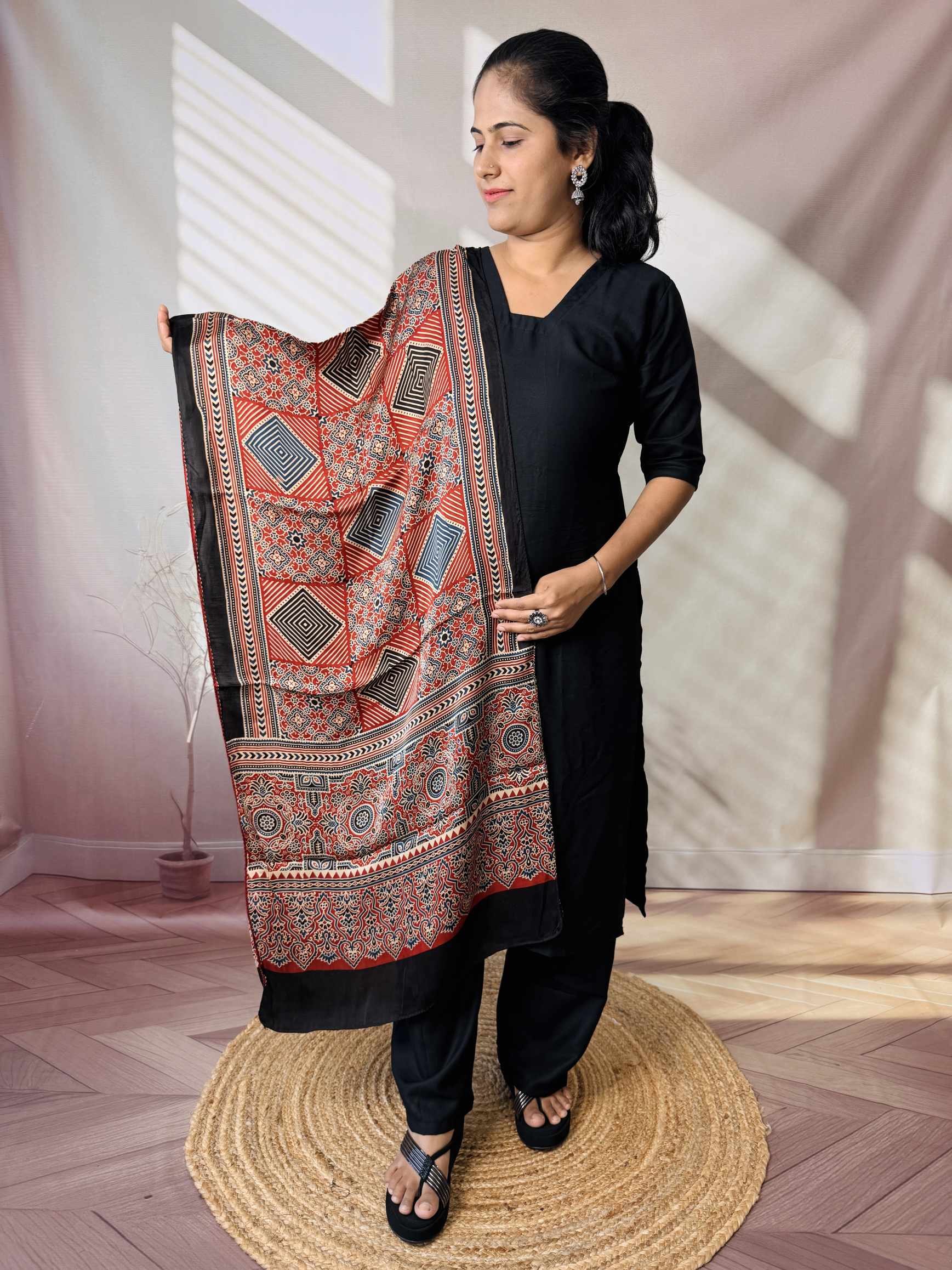 Ajarakh Modal stoles