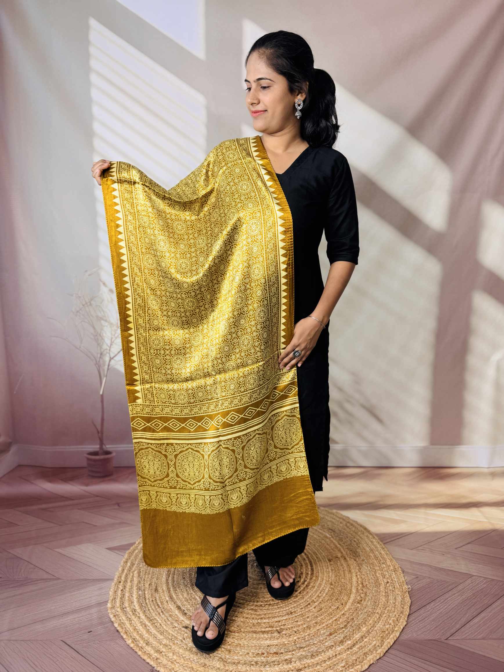 Ajarakh Mashru Discharge Stoles