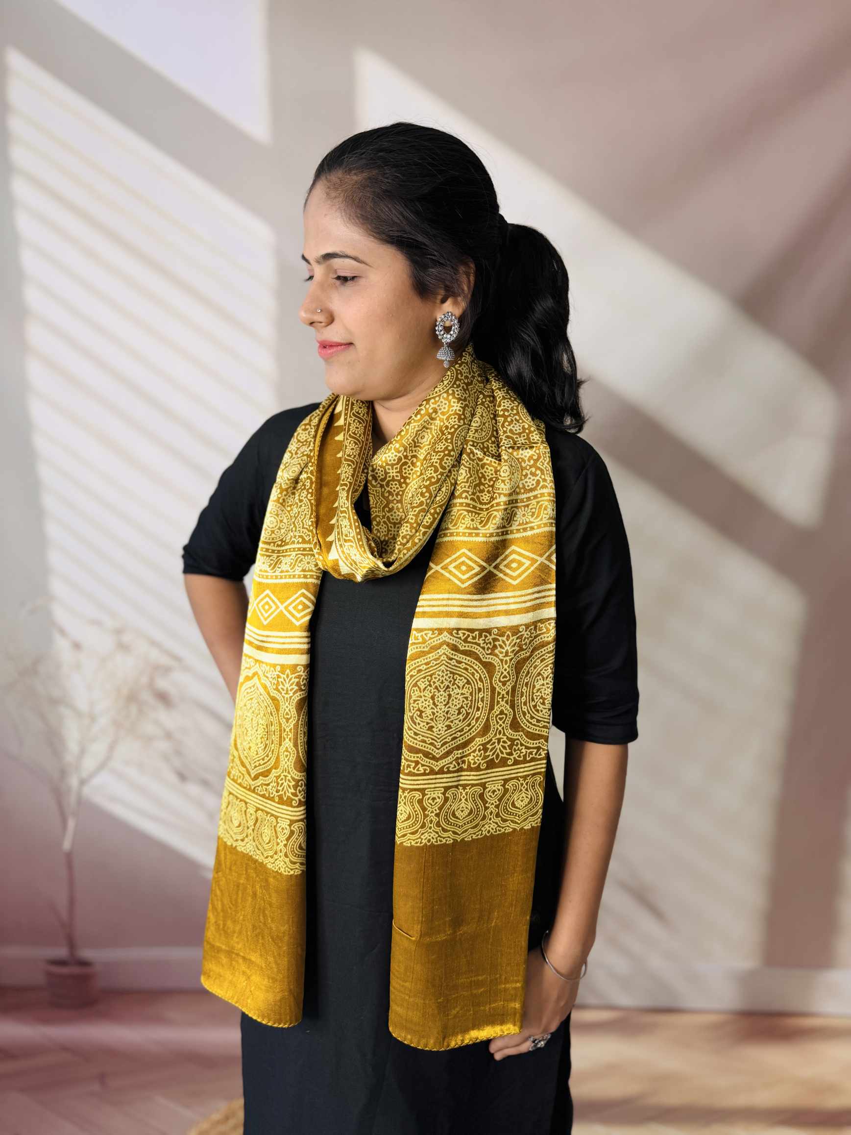 Ajarakh Mashru Discharge Stoles