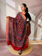 Ajarakh Dola Jari Dupatta