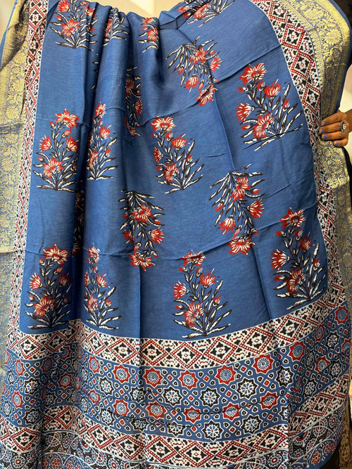Ajarakh Dola Jari Dupatta