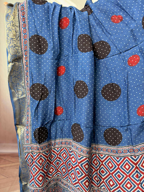 Ajarakh Dola Jari Dupatta