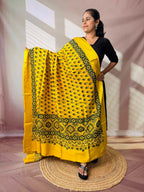 Ajarakh Dola Jari Dupatta