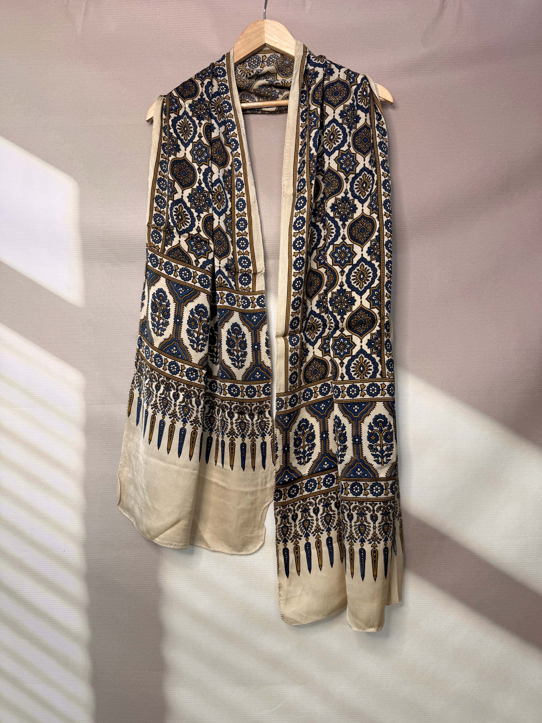 Ajarakh Modal stoles
