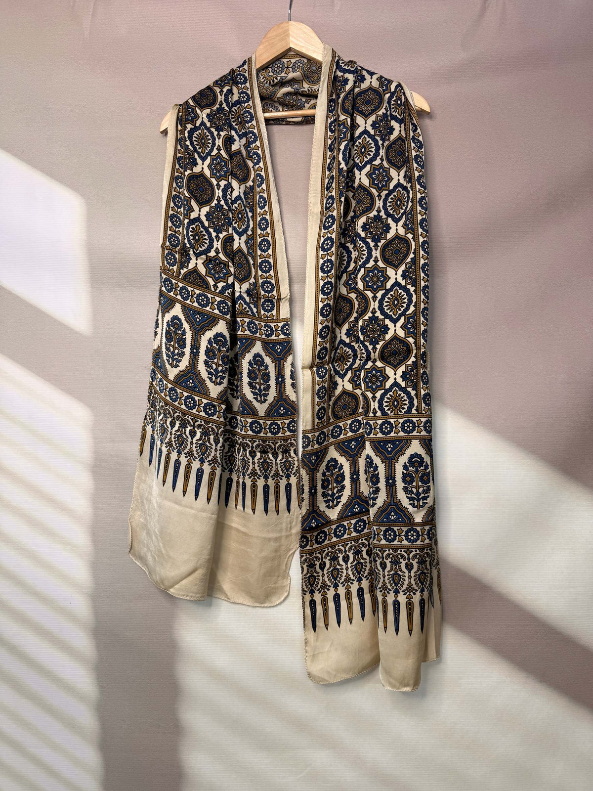 Ajarakh Modal stoles