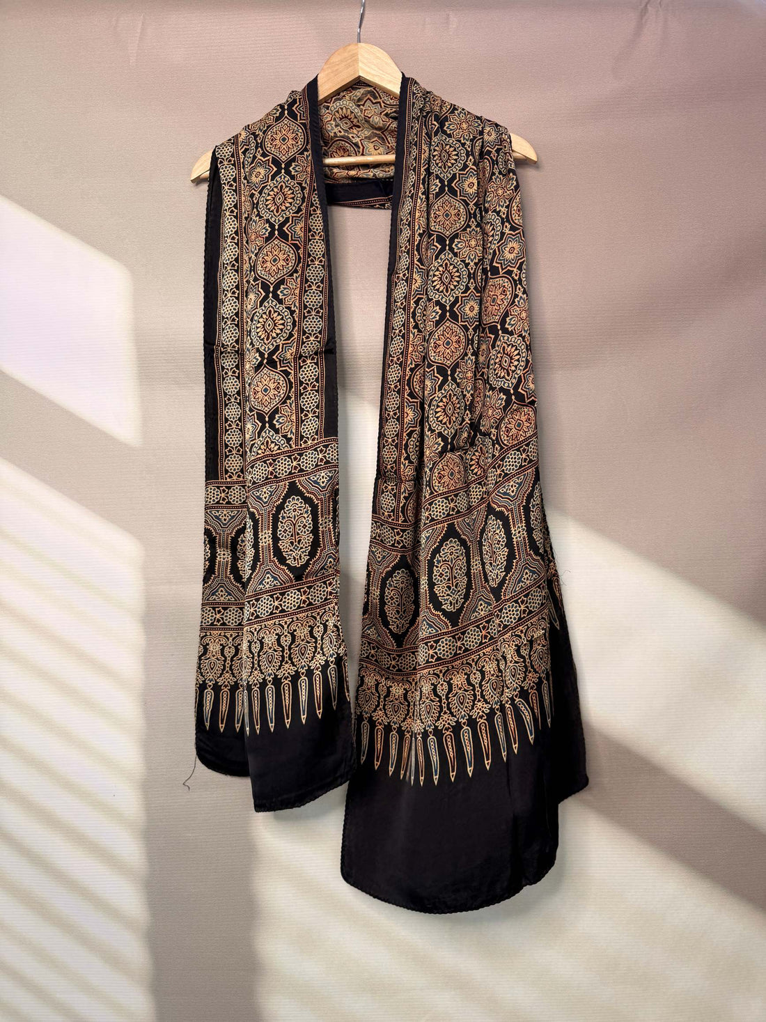 Ajarakh Modal stoles