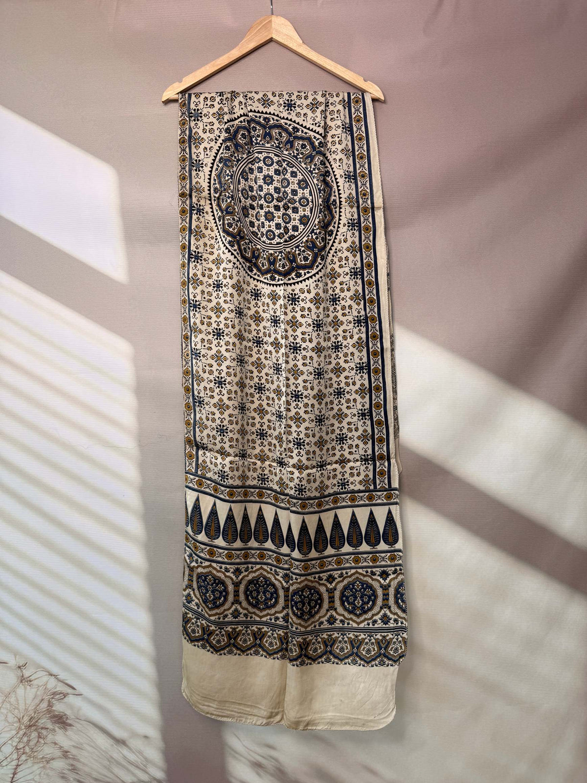 Ajarakh Modal stoles