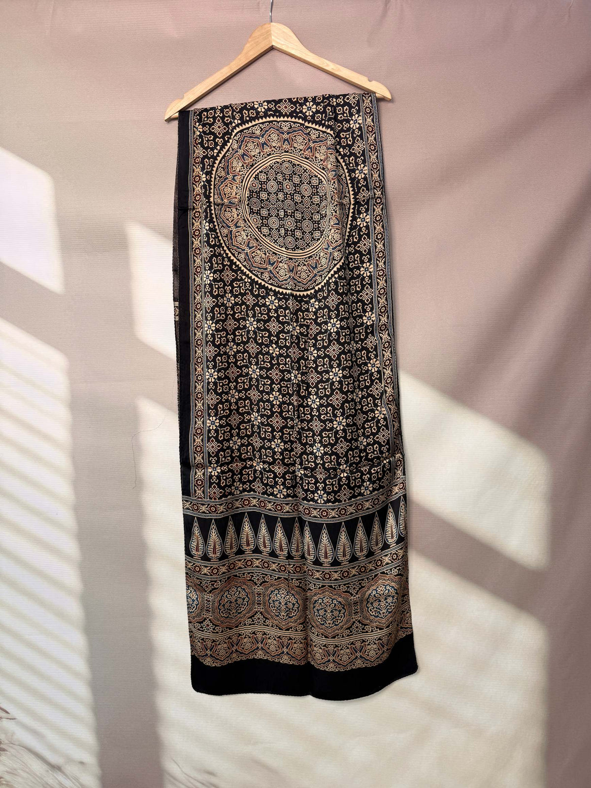 Ajarakh Modal stoles