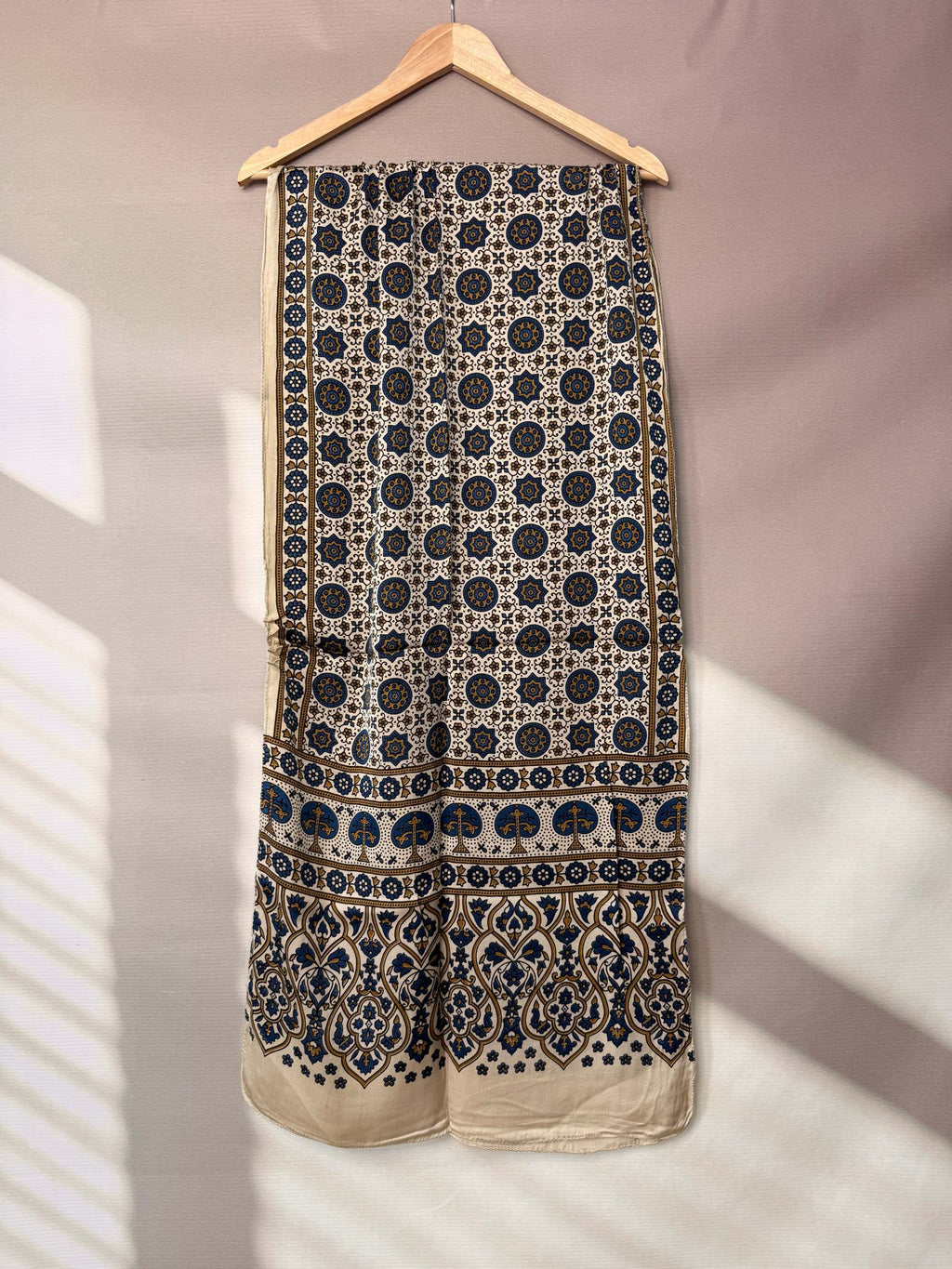 Ajarakh Modal stoles