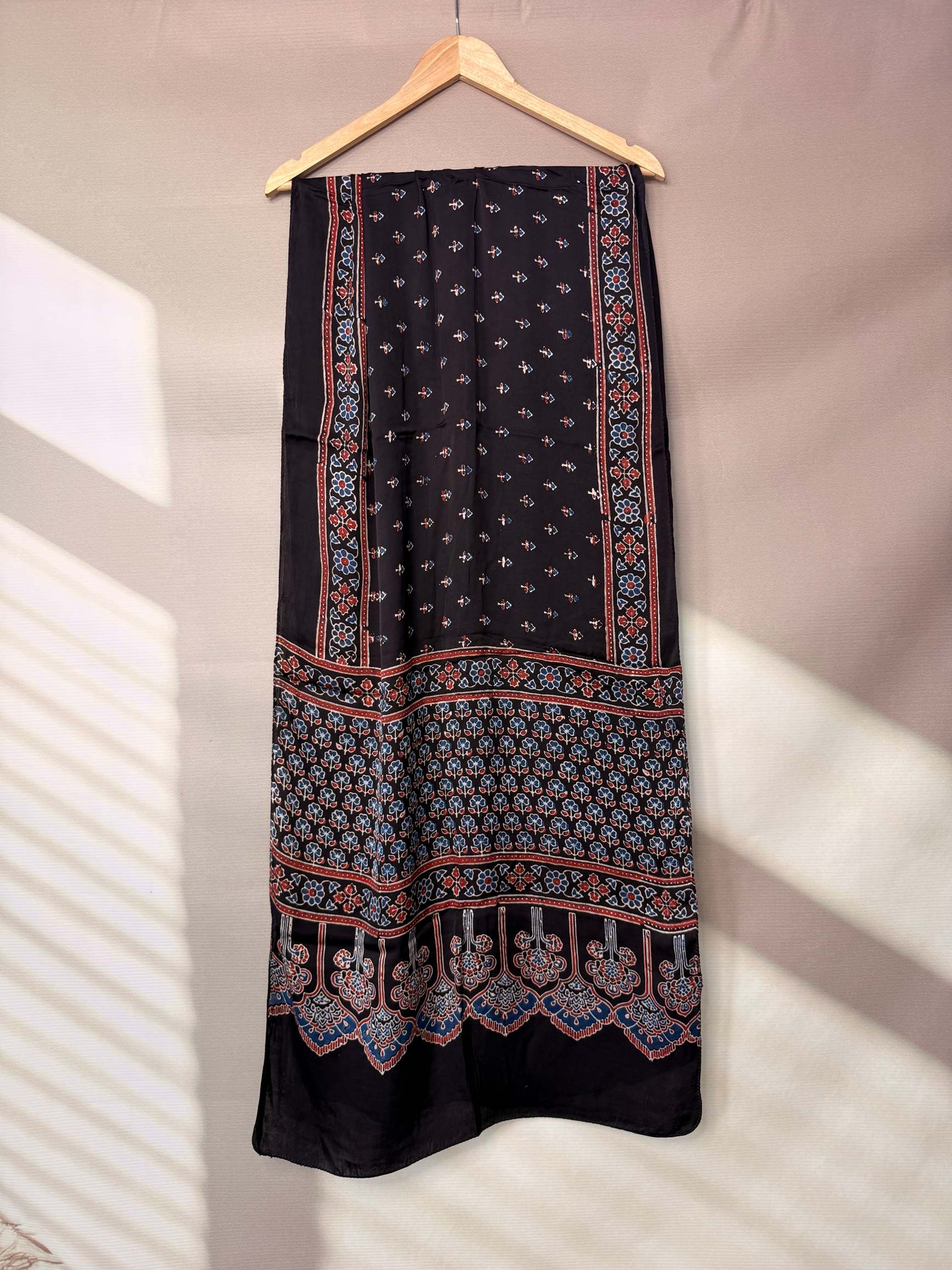 Ajarakh Modal stoles