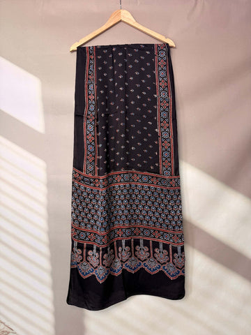 Ajarakh Modal stoles