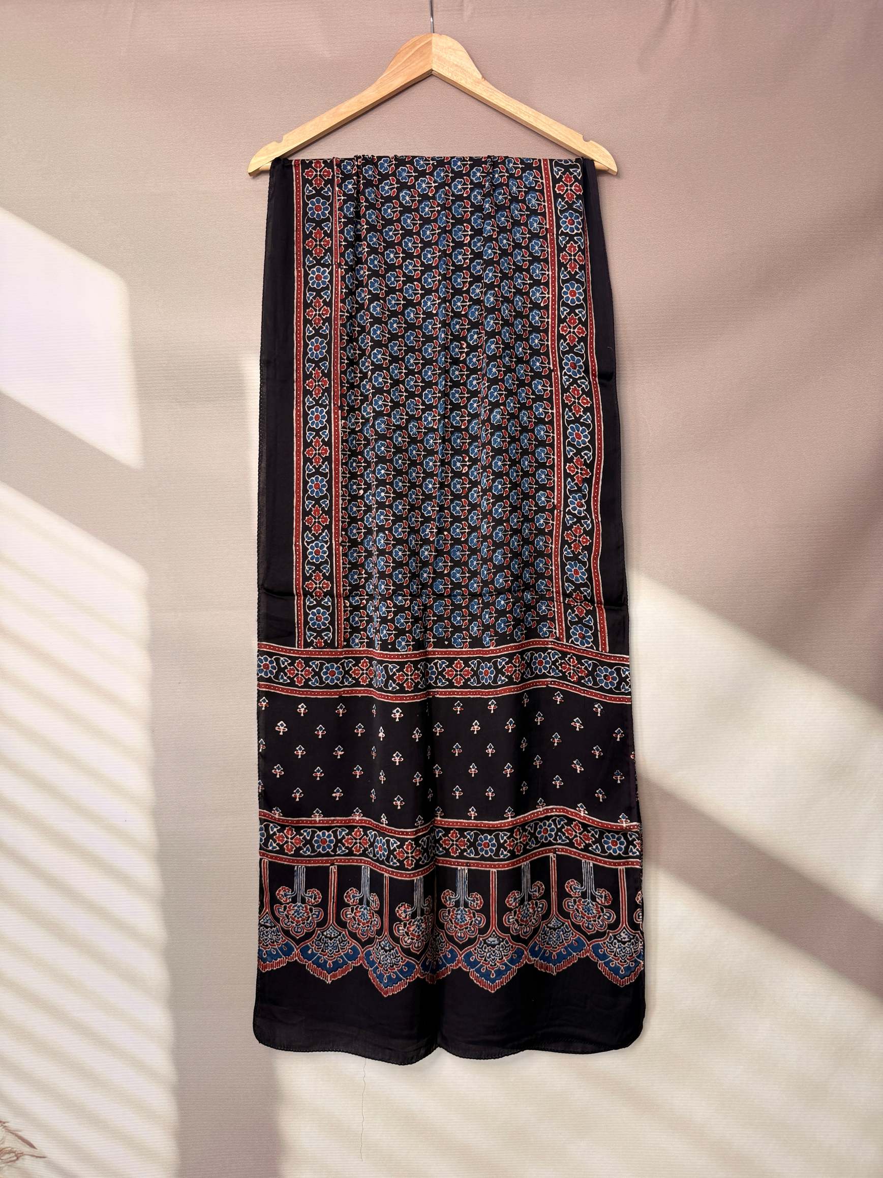 Ajarakh Modal stoles