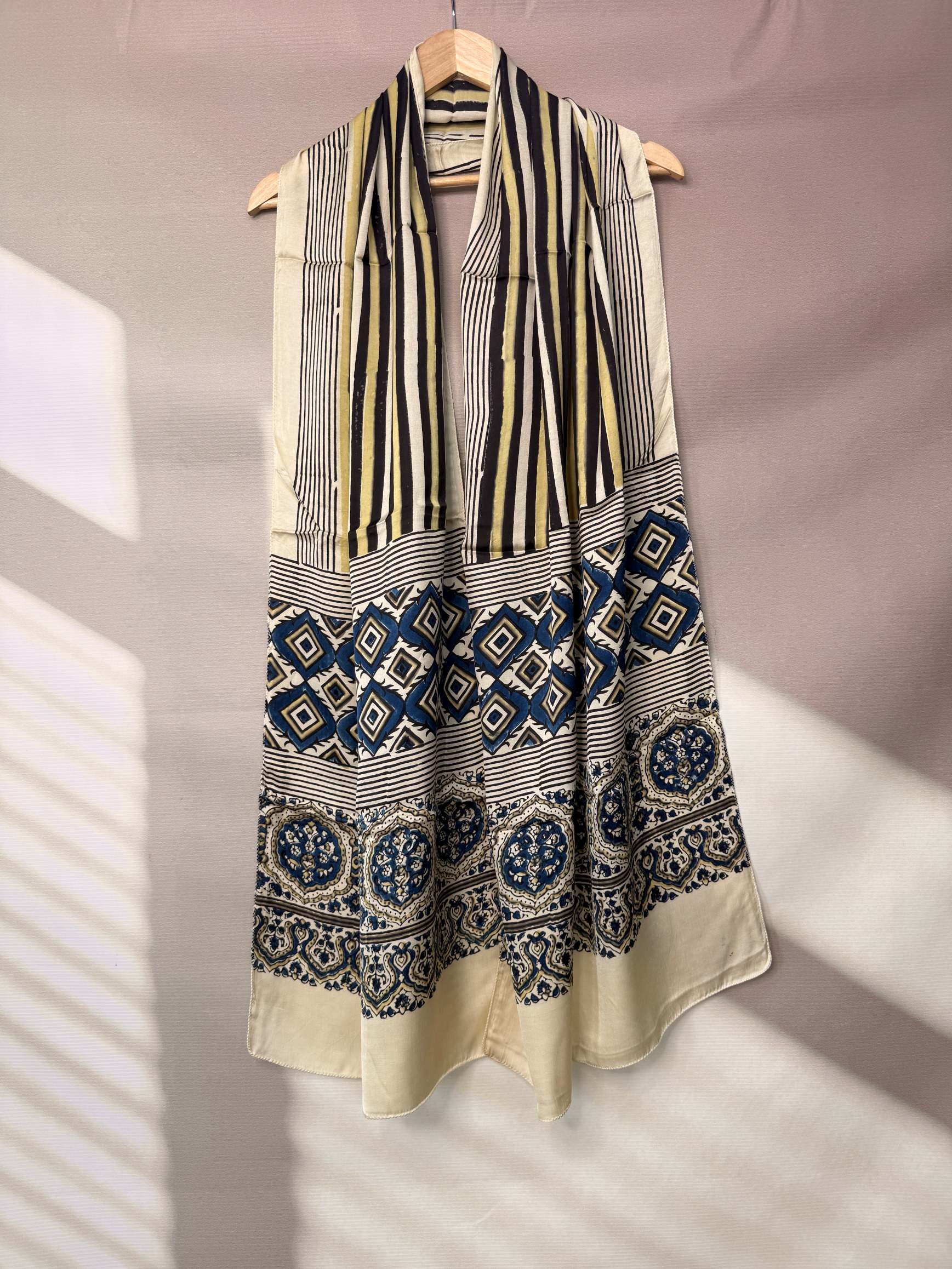 Ajarakh Modal stoles