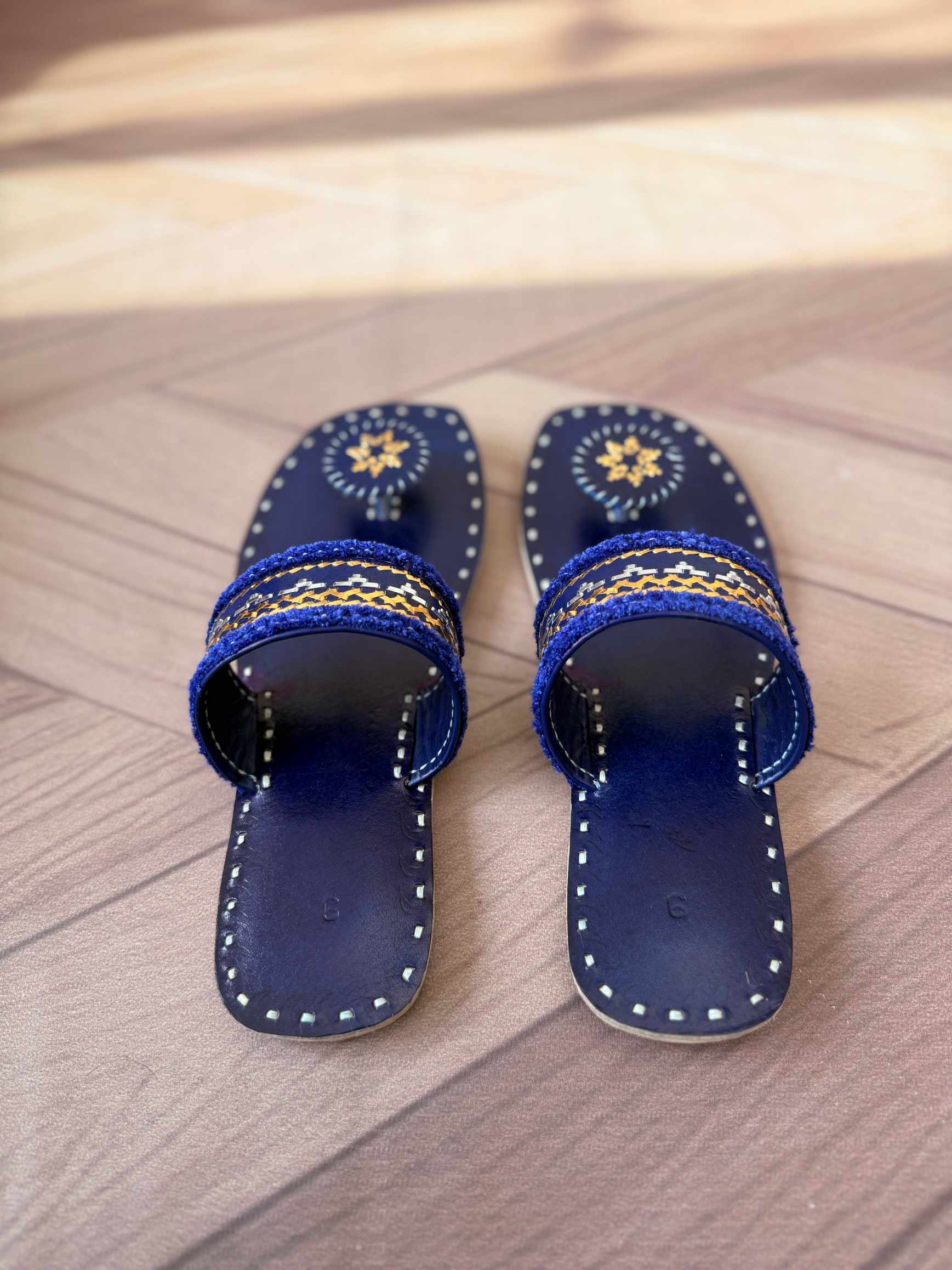 Kutch Handcrafted Leather Jutti/Champal