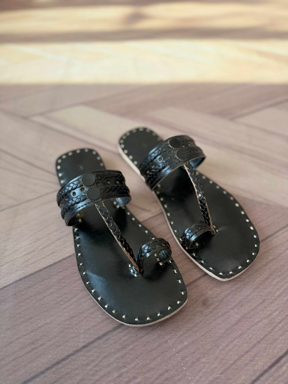 Kutch Handcrafted Leather Jutti/Champal