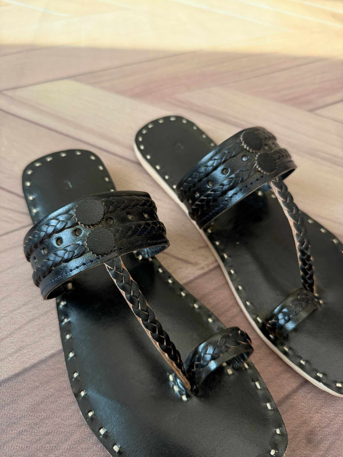 Kutch Handcrafted Leather Jutti/Champal