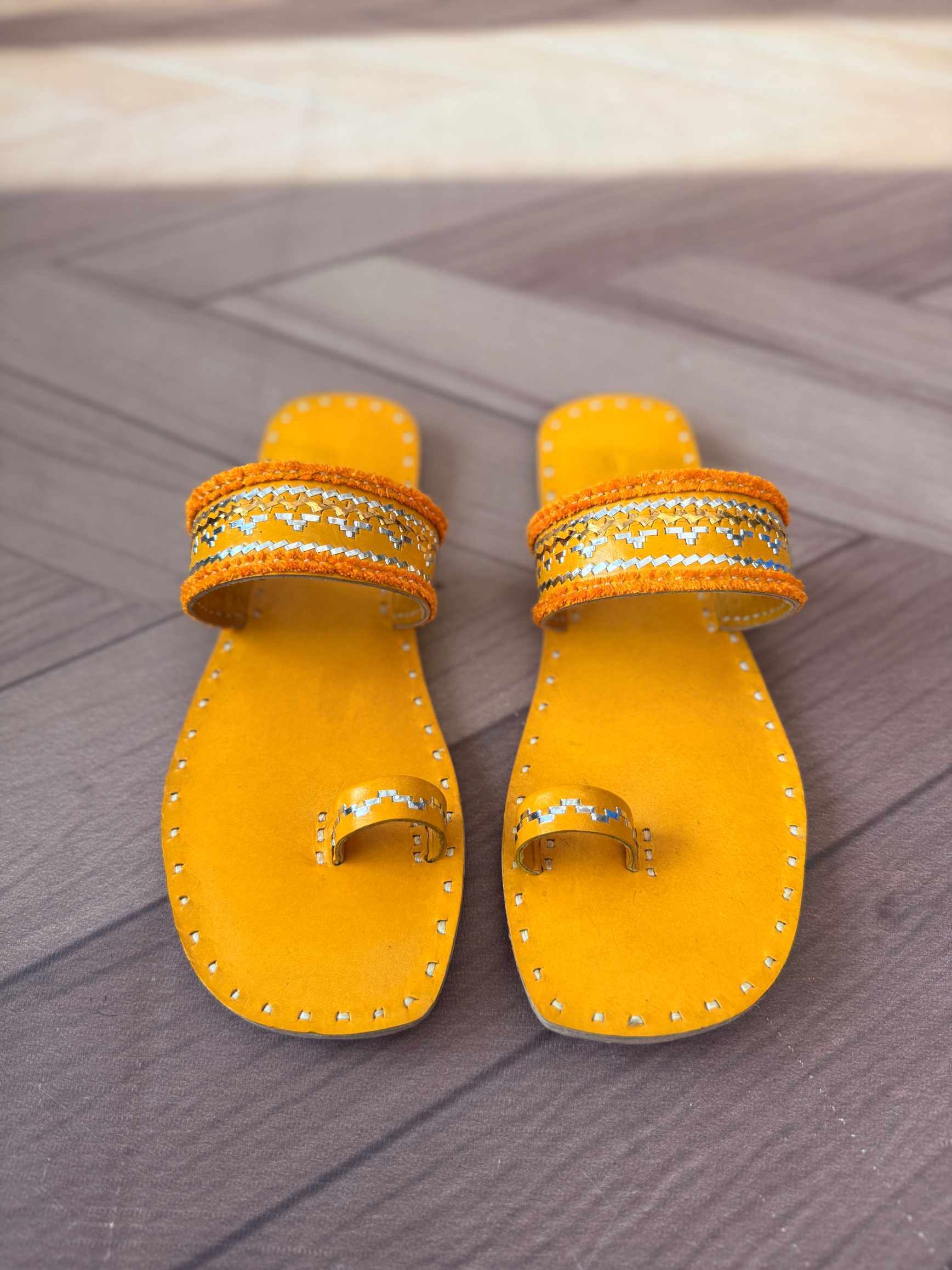 Kutch Handcrafted Leather Jutti/Champal