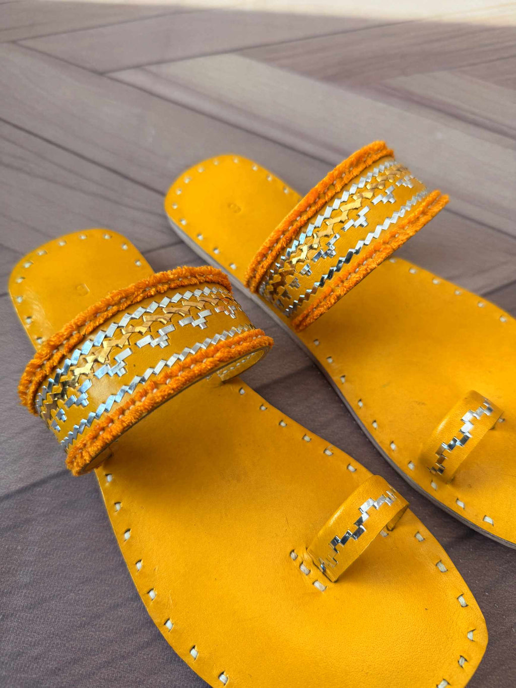 Kutch Handcrafted Leather Jutti/Champal