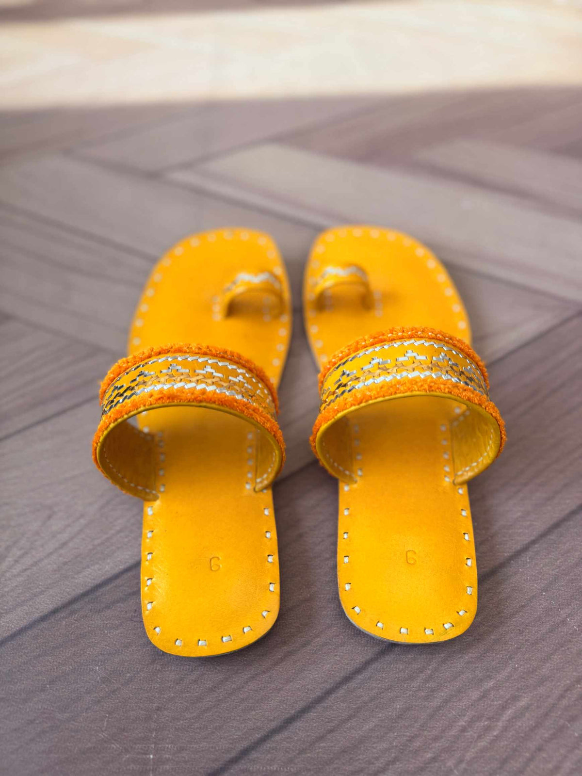 Kutch Handcrafted Leather Jutti/Champal