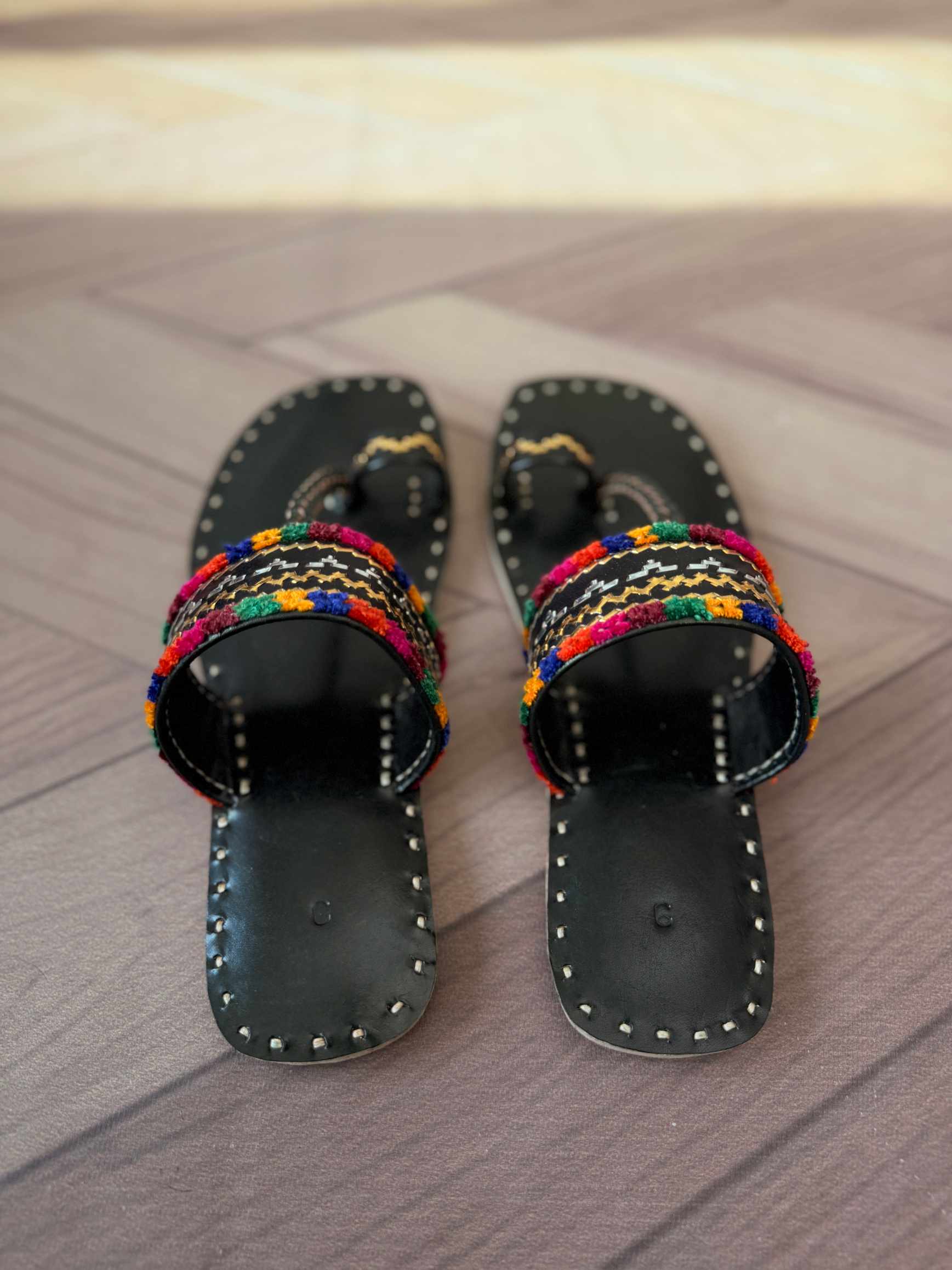 Kutch Handcrafted Leather Jutti/Champal