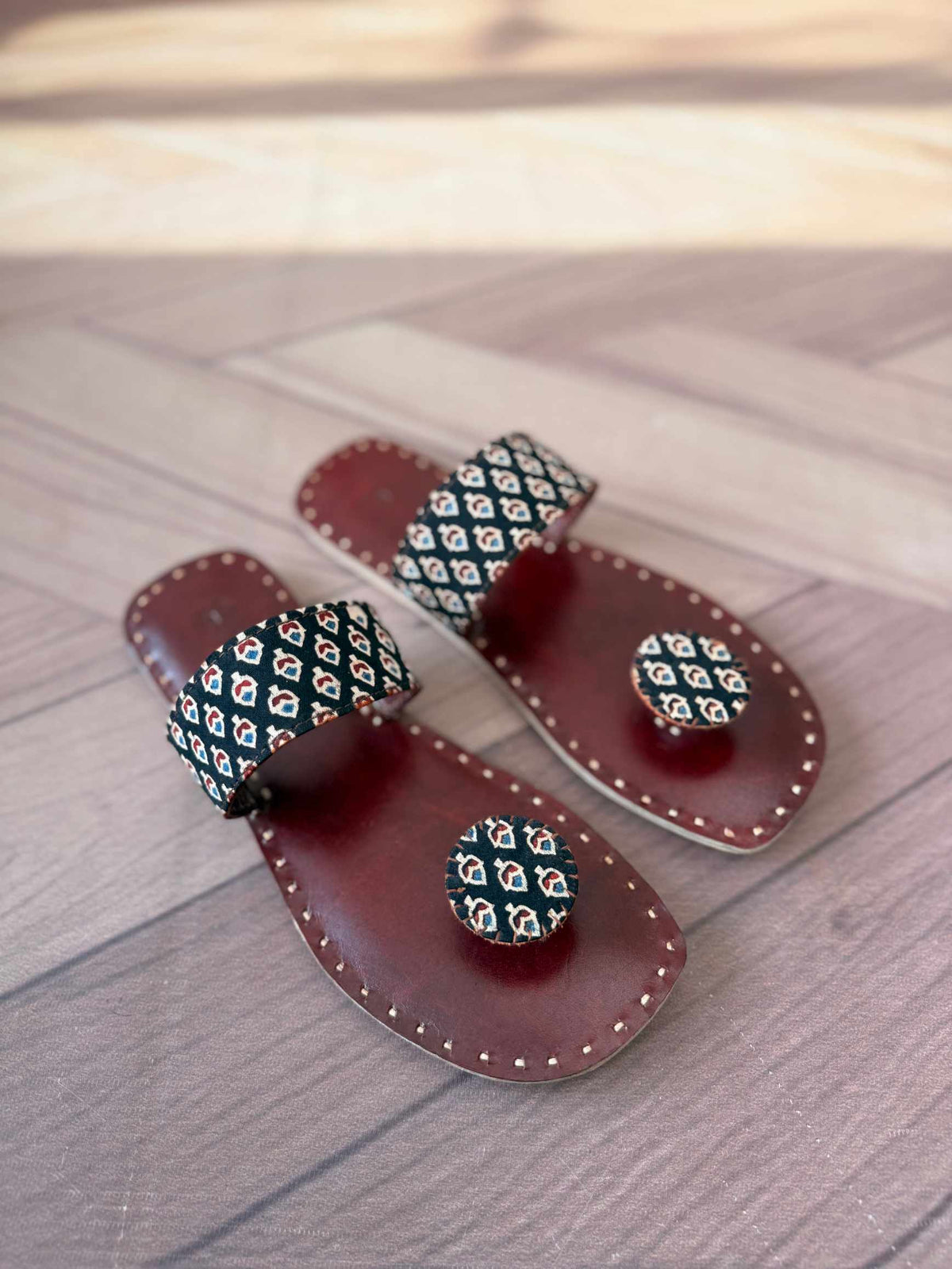 Kutch Handcrafted Leather Jutti/Champal