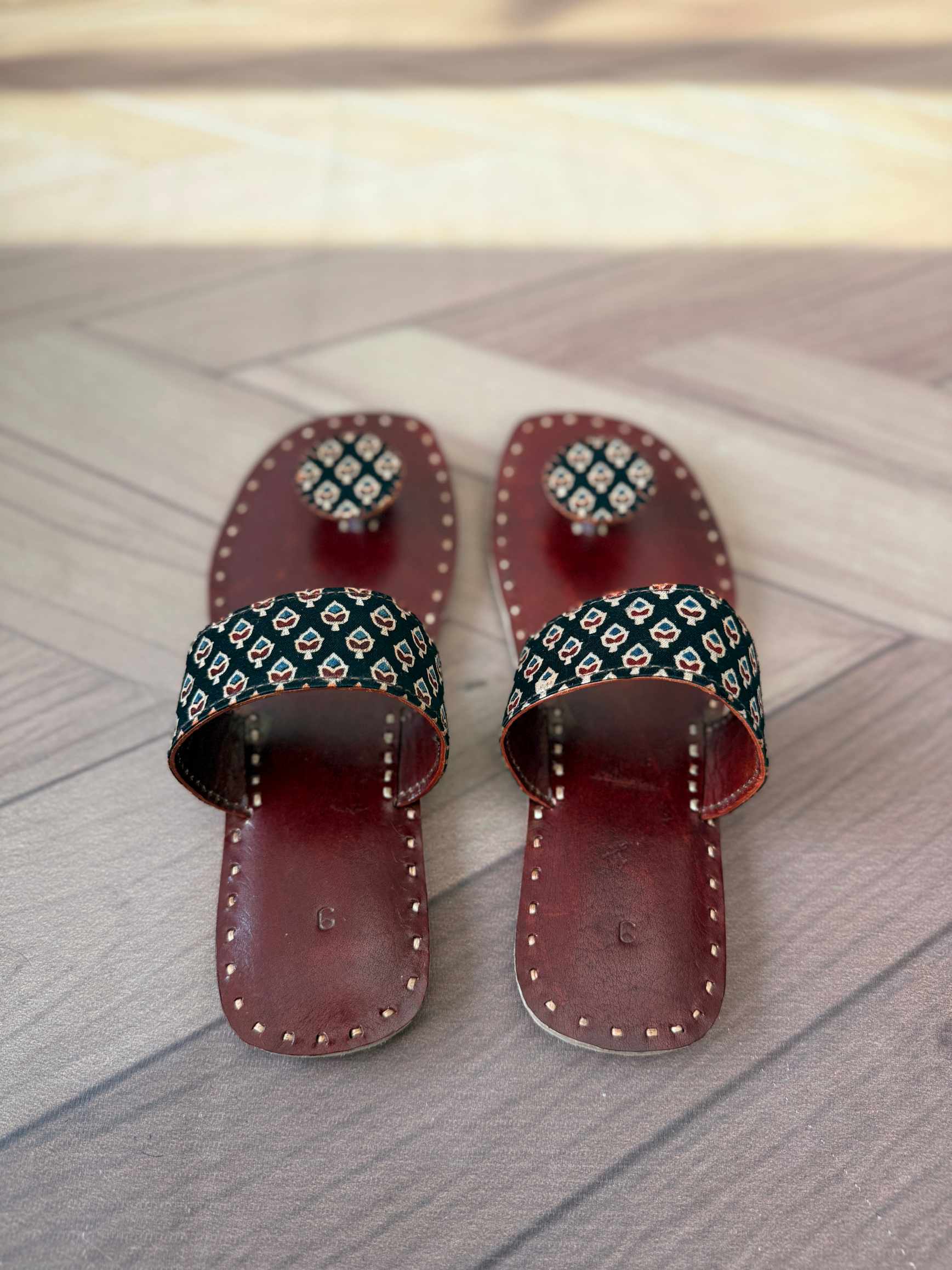 Kutch Handcrafted Leather Jutti/Champal