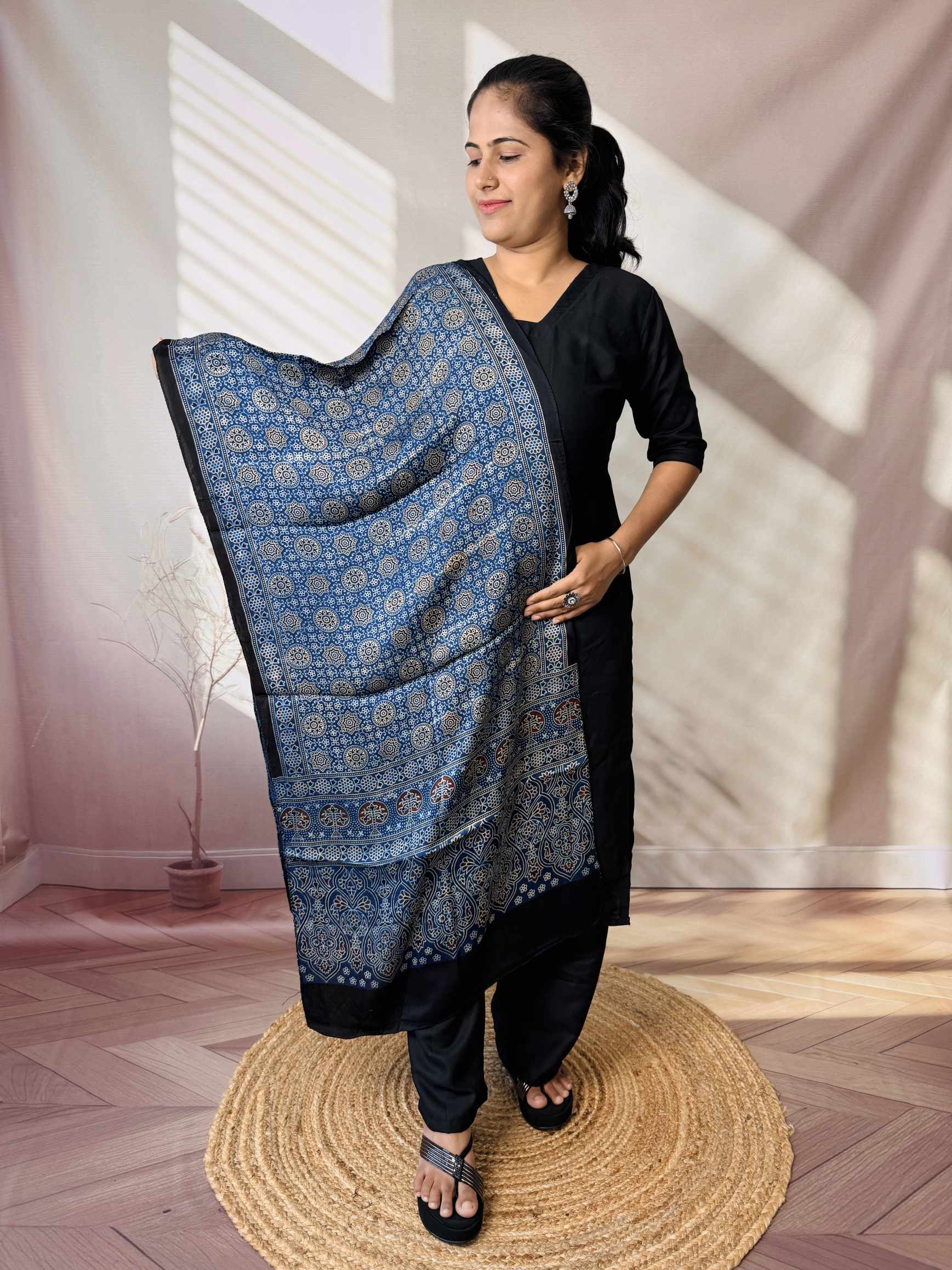 Ajarakh Modal stoles